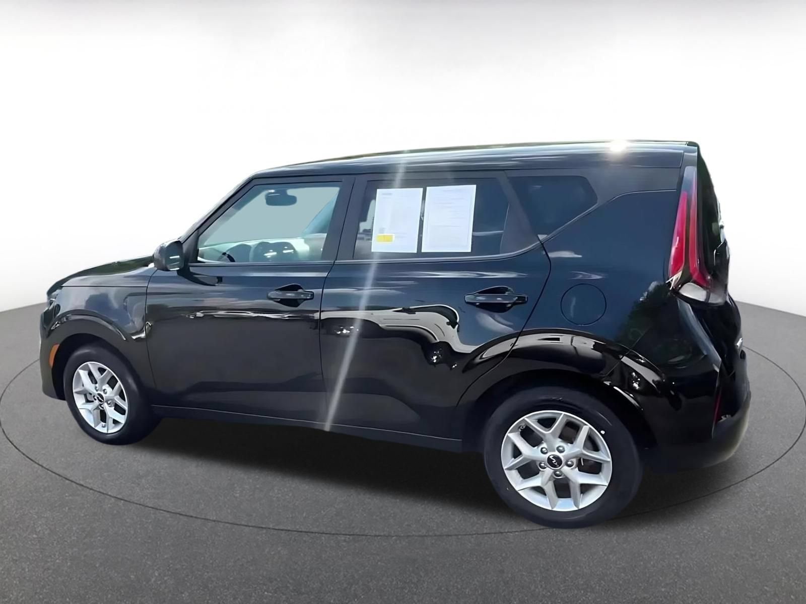 Thumbnail: 2025 Kia Soul - 10
