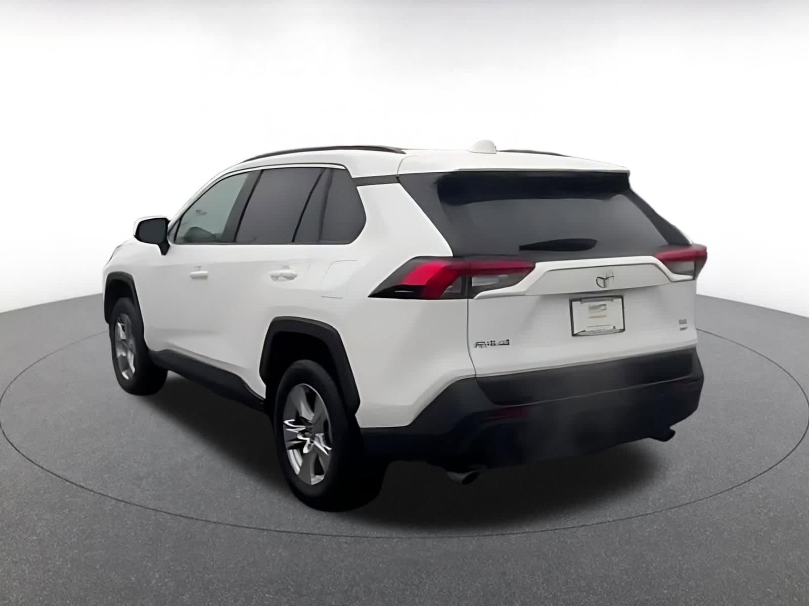 Thumbnail: 2025 Toyota RAV4 - 11