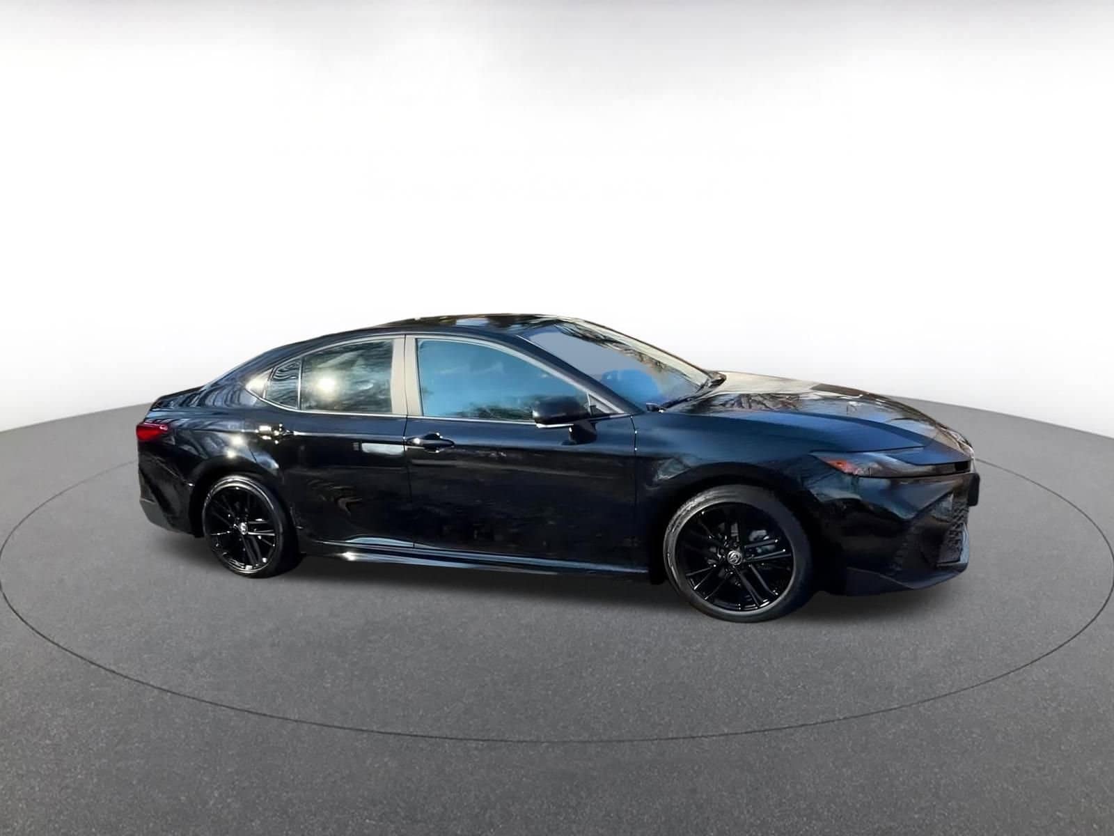 Thumbnail: 2025 Toyota Camry - 2