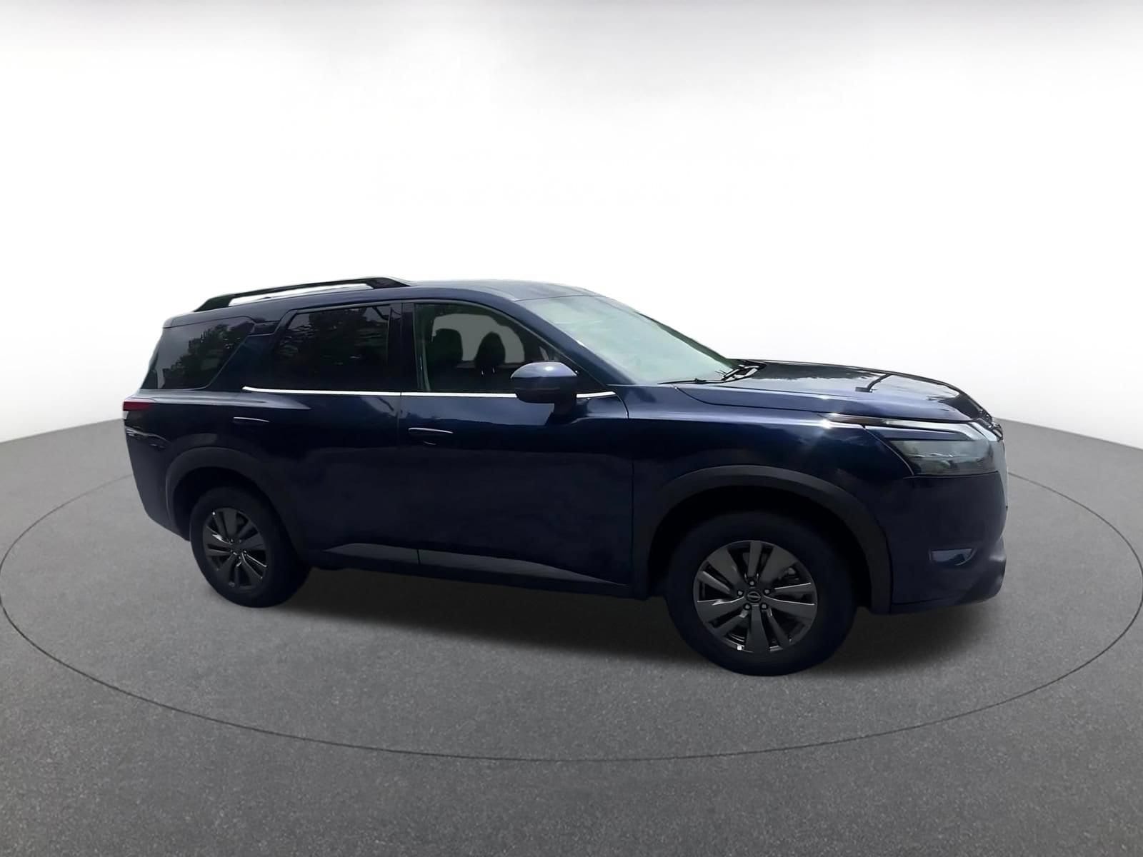 Thumbnail: 2025 Nissan Pathfinder - 2