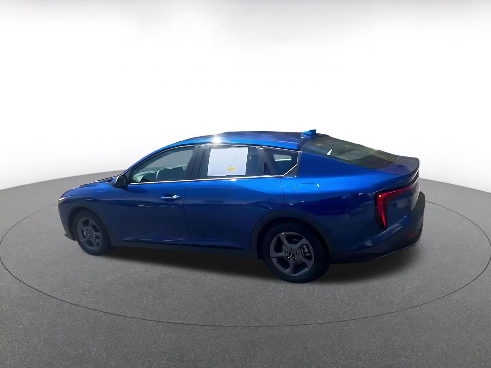 Thumbnail: 2025 Kia K4 - 9