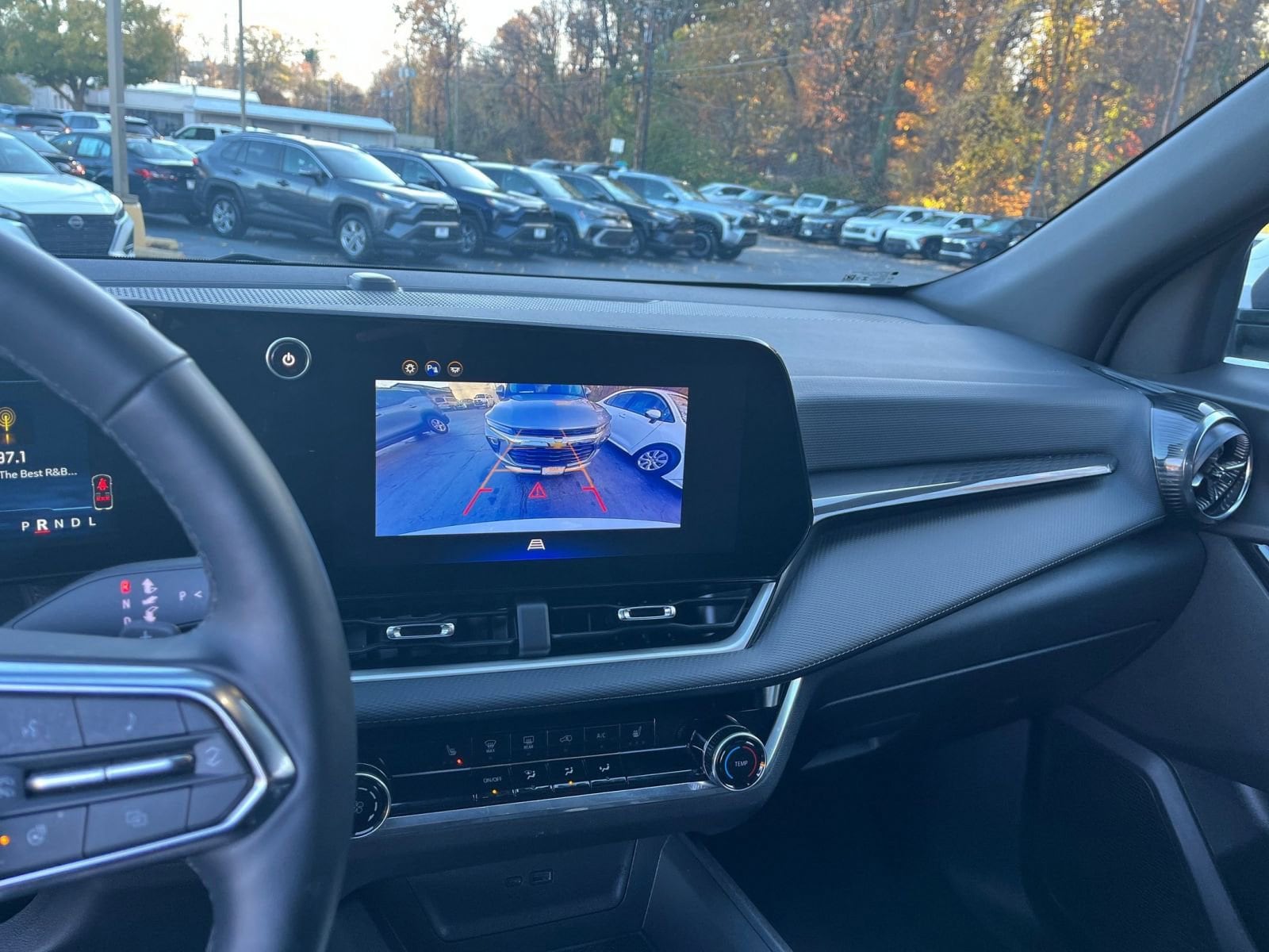 Thumbnail: 2025 Chevrolet Equinox - 17