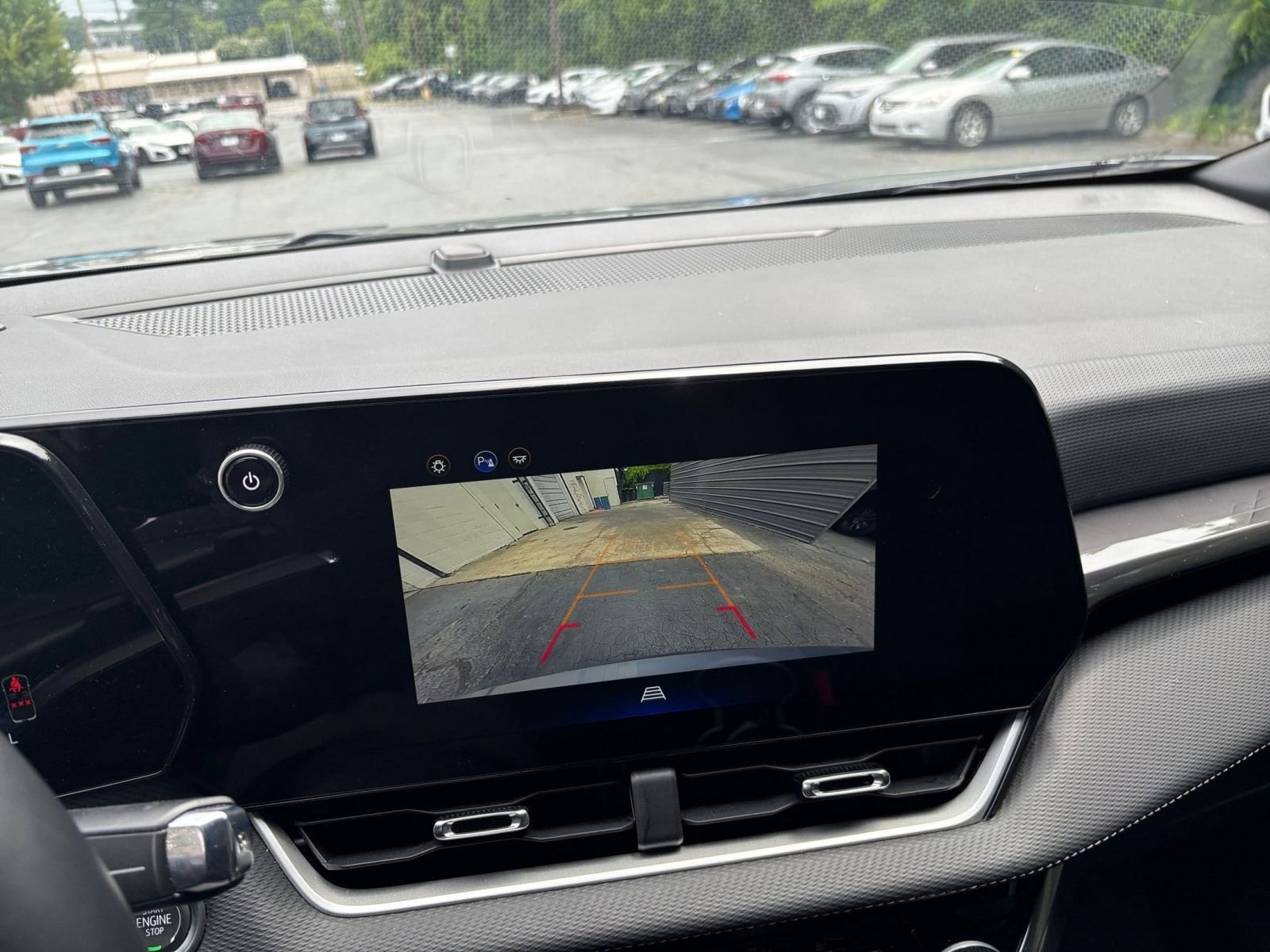 Thumbnail: 2025 Chevrolet Equinox - 20
