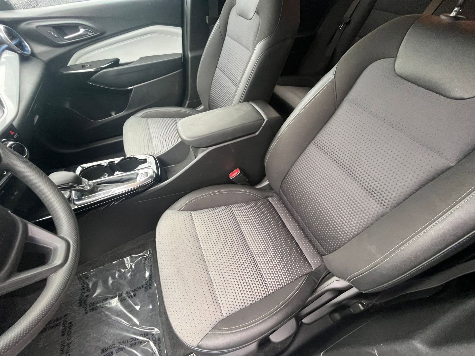 Thumbnail: 2025 Chevrolet Trax - 30