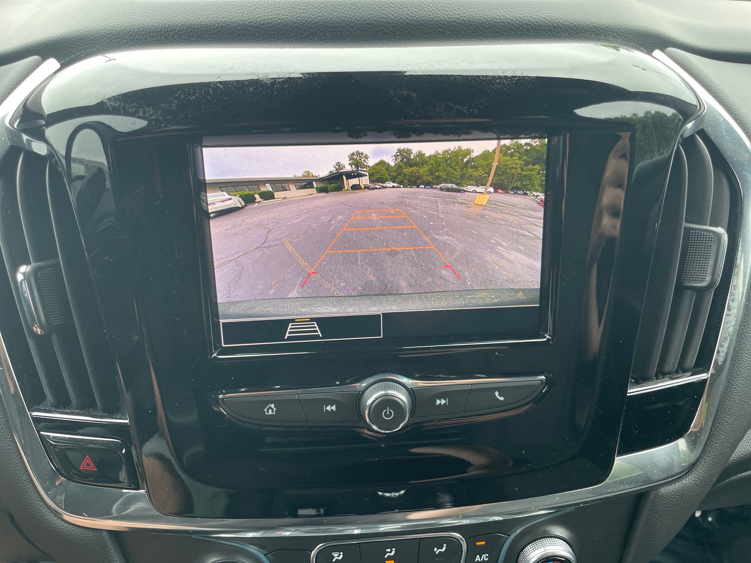 2023 Chevrolet Traverse LT 17