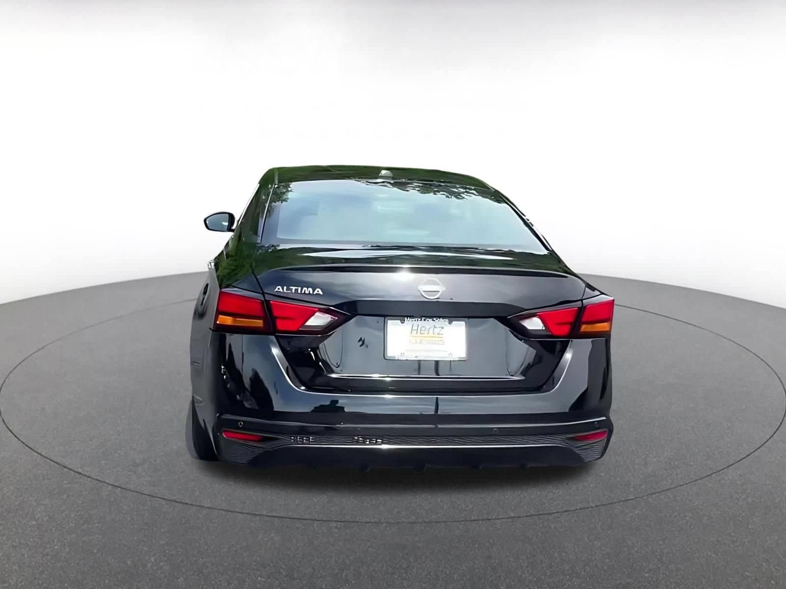 Thumbnail: 2025 Nissan Altima - 12