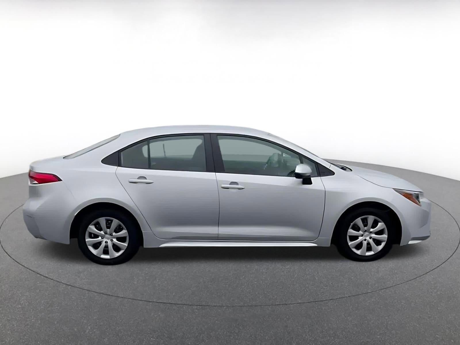 Thumbnail: 2025 Toyota Corolla - 14