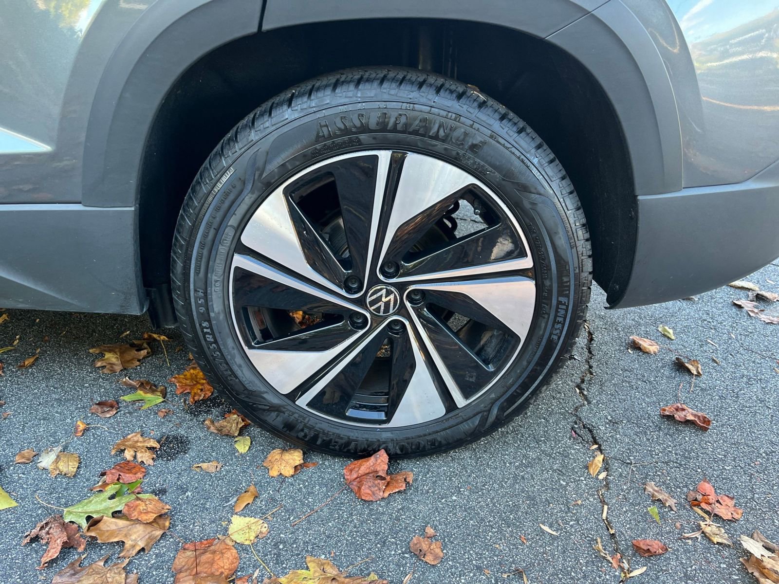 Thumbnail: 2025 Volkswagen Taos - 25