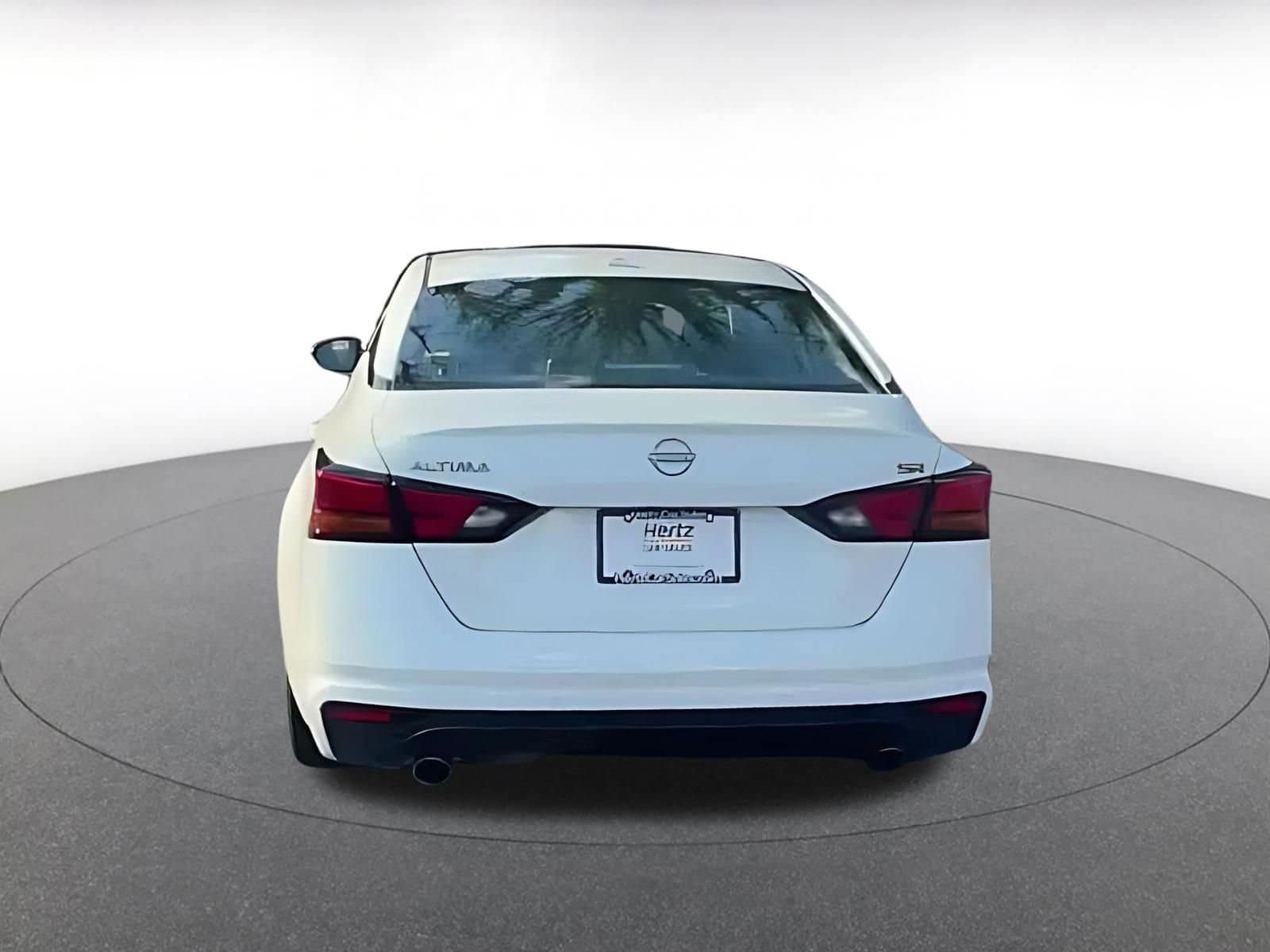 Thumbnail: 2025 Nissan Altima - 12