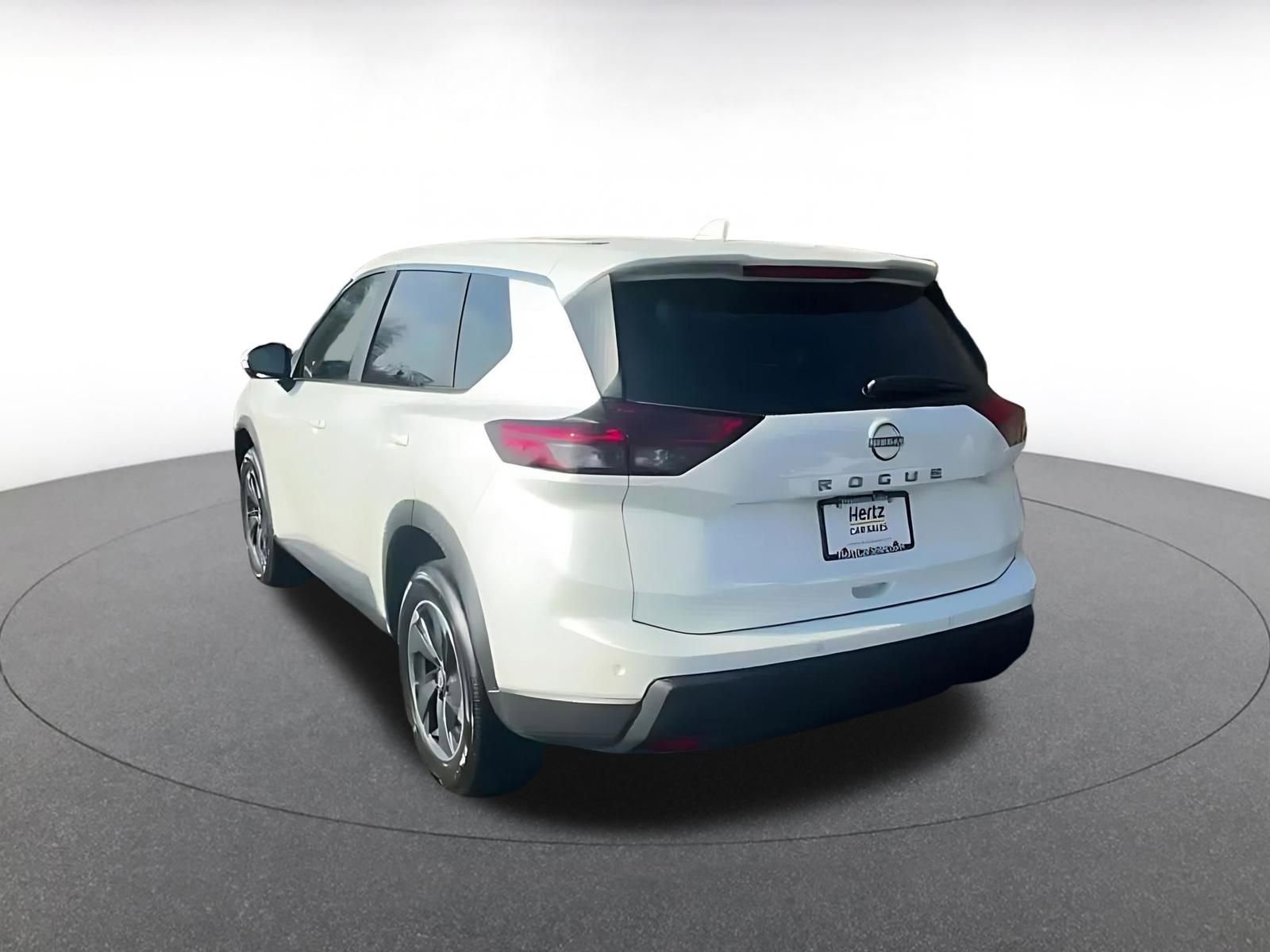 Thumbnail: 2025 Nissan Rogue - 11