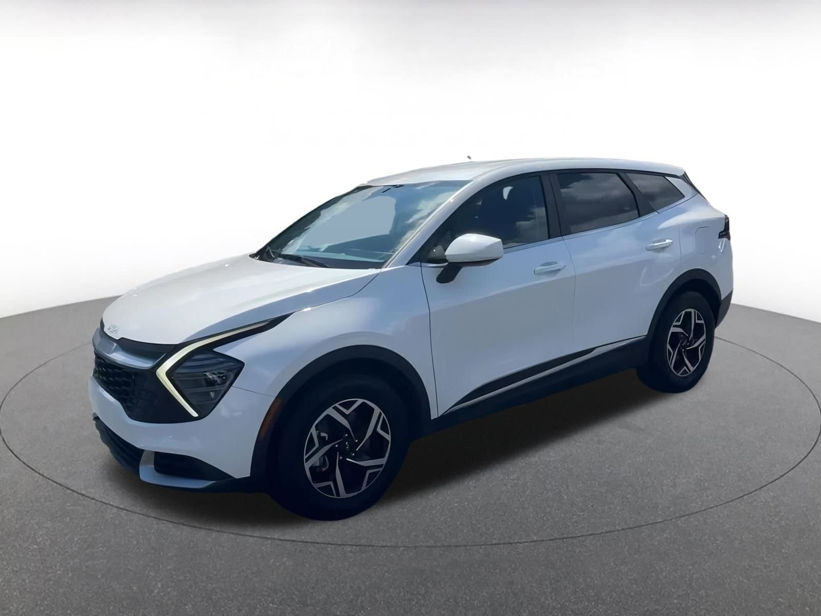 Thumbnail: 2024 Kia Sportage - 7
