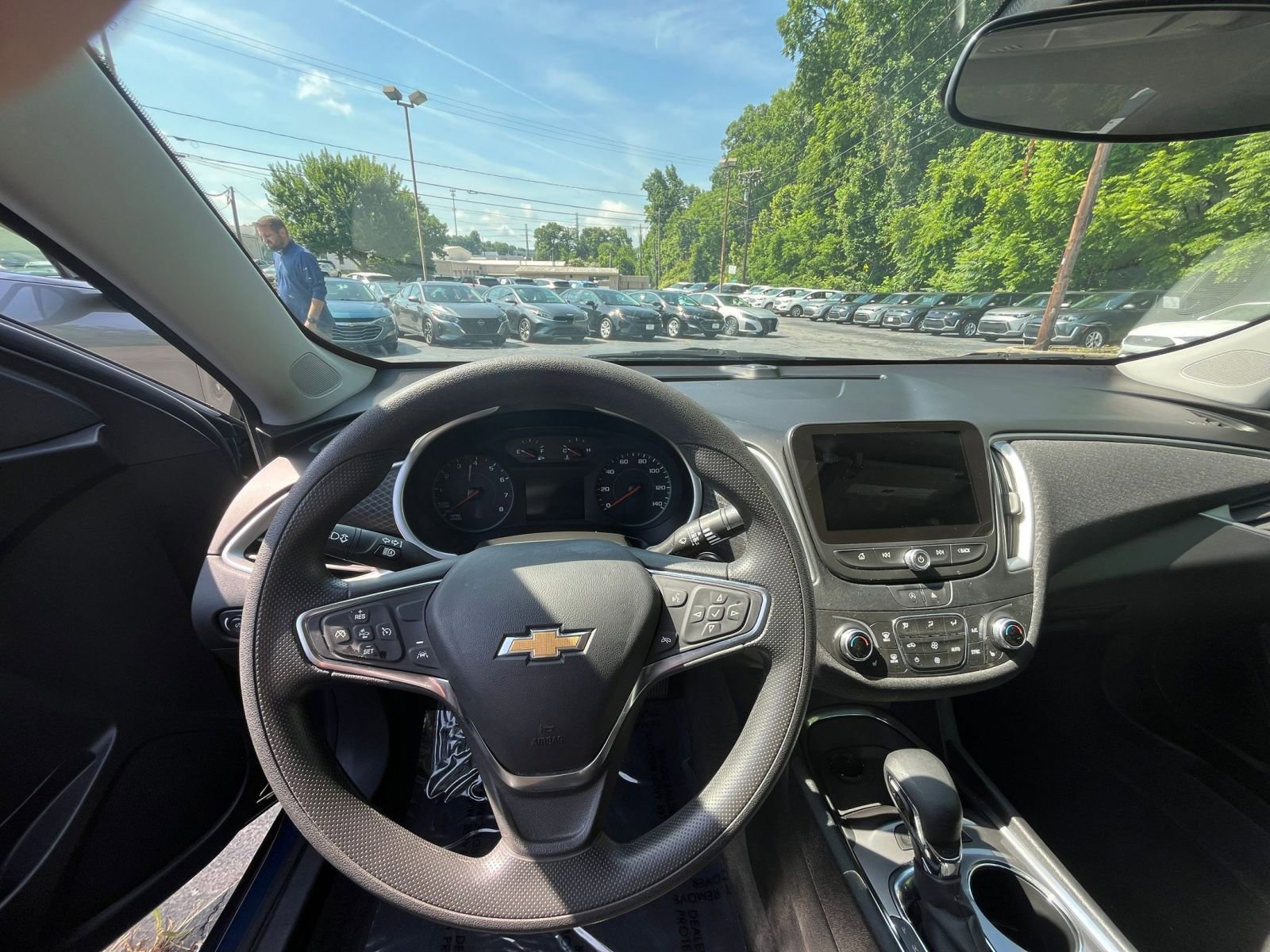 Thumbnail: 2024 Chevrolet Malibu - 28