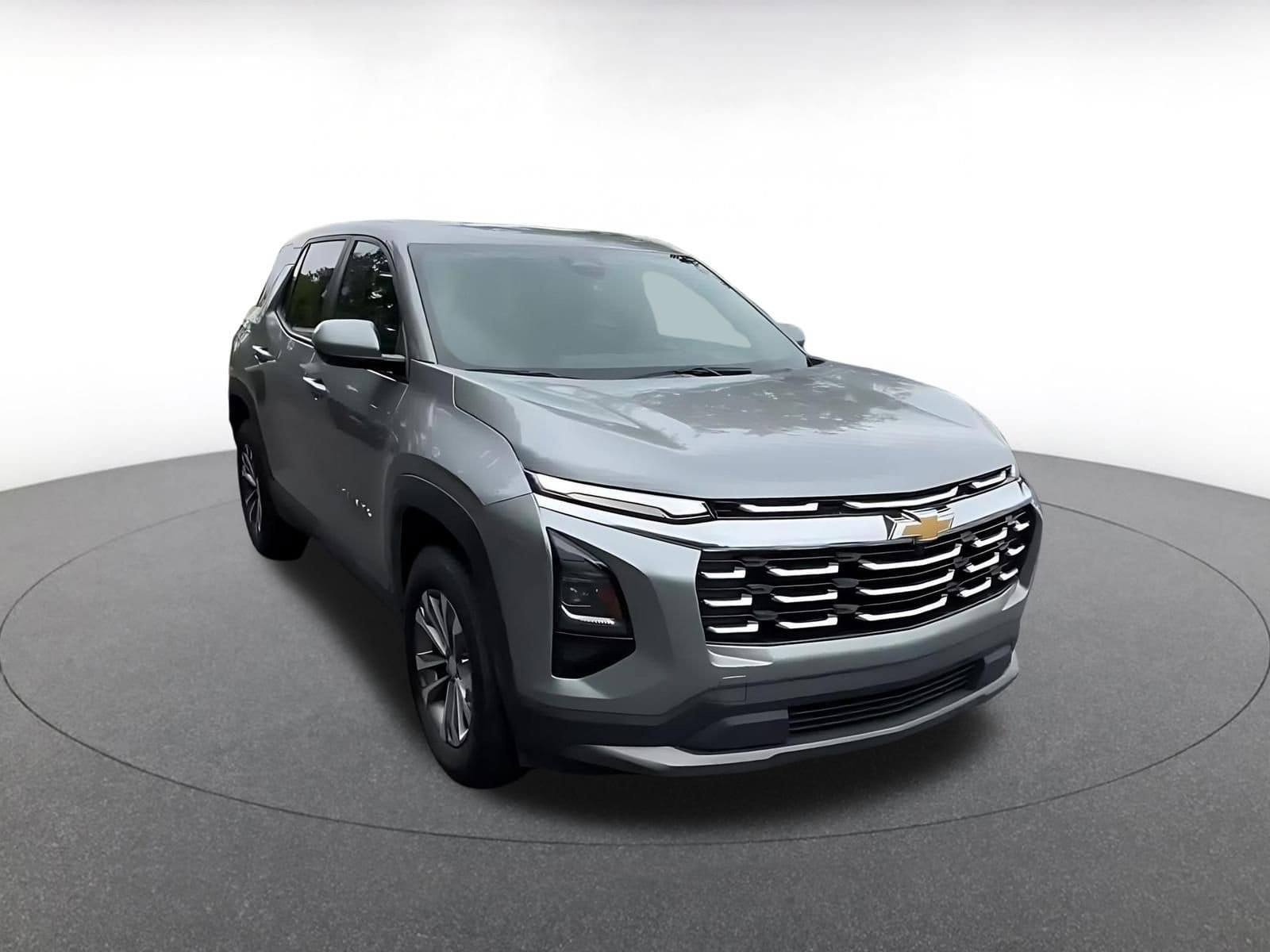 Thumbnail: 2025 Chevrolet Equinox - 3