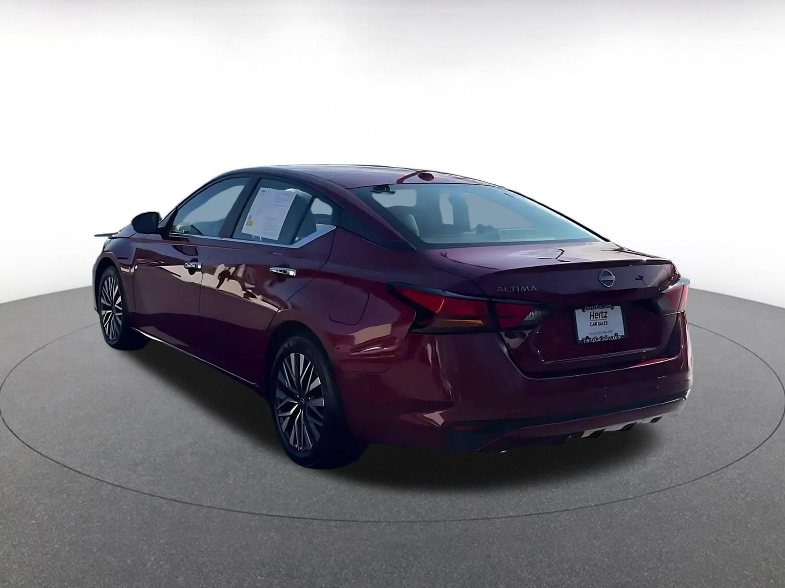 Thumbnail: 2025 Nissan Altima - 11