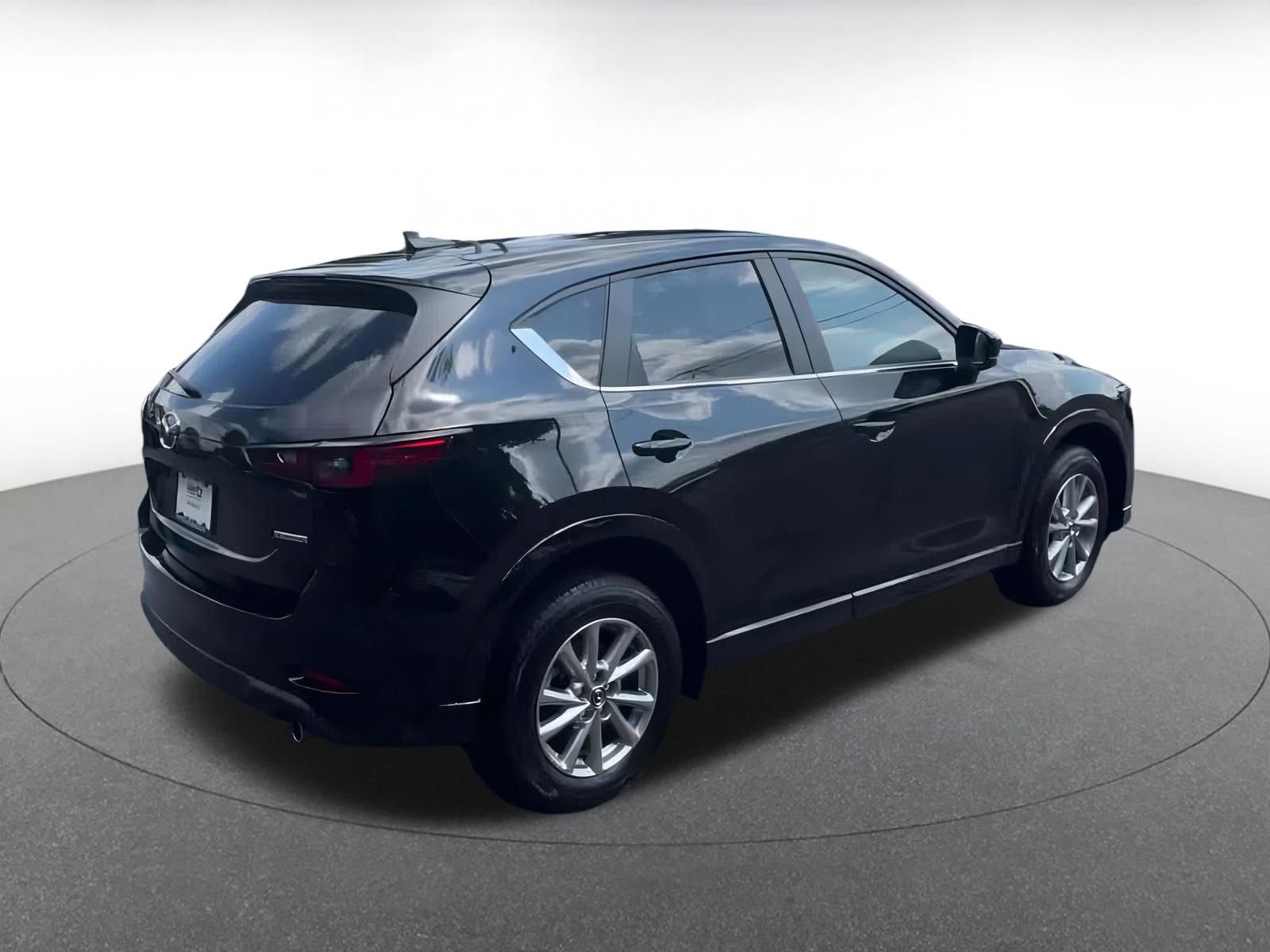 Thumbnail: 2025 Mazda CX-5 - 15