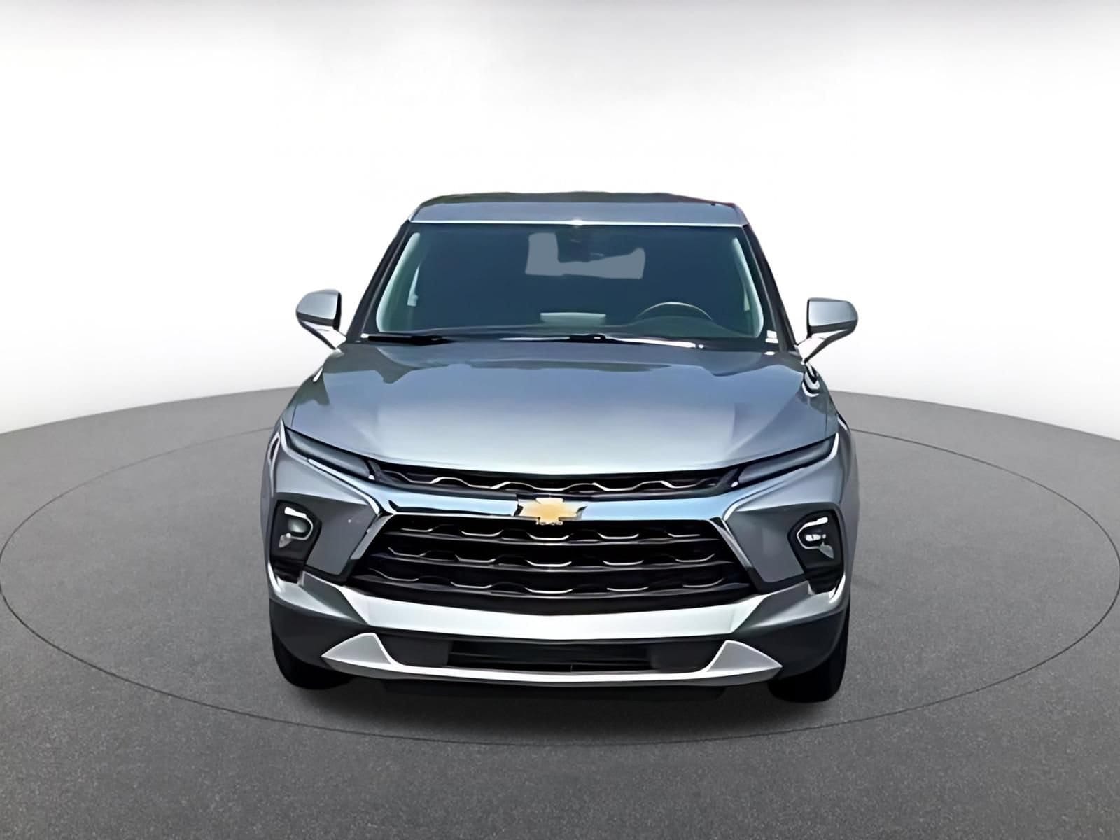 Thumbnail: 2025 Chevrolet Blazer - 4