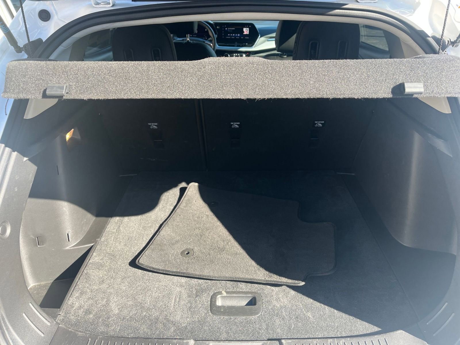 Thumbnail: 2025 Chevrolet Trax - 25