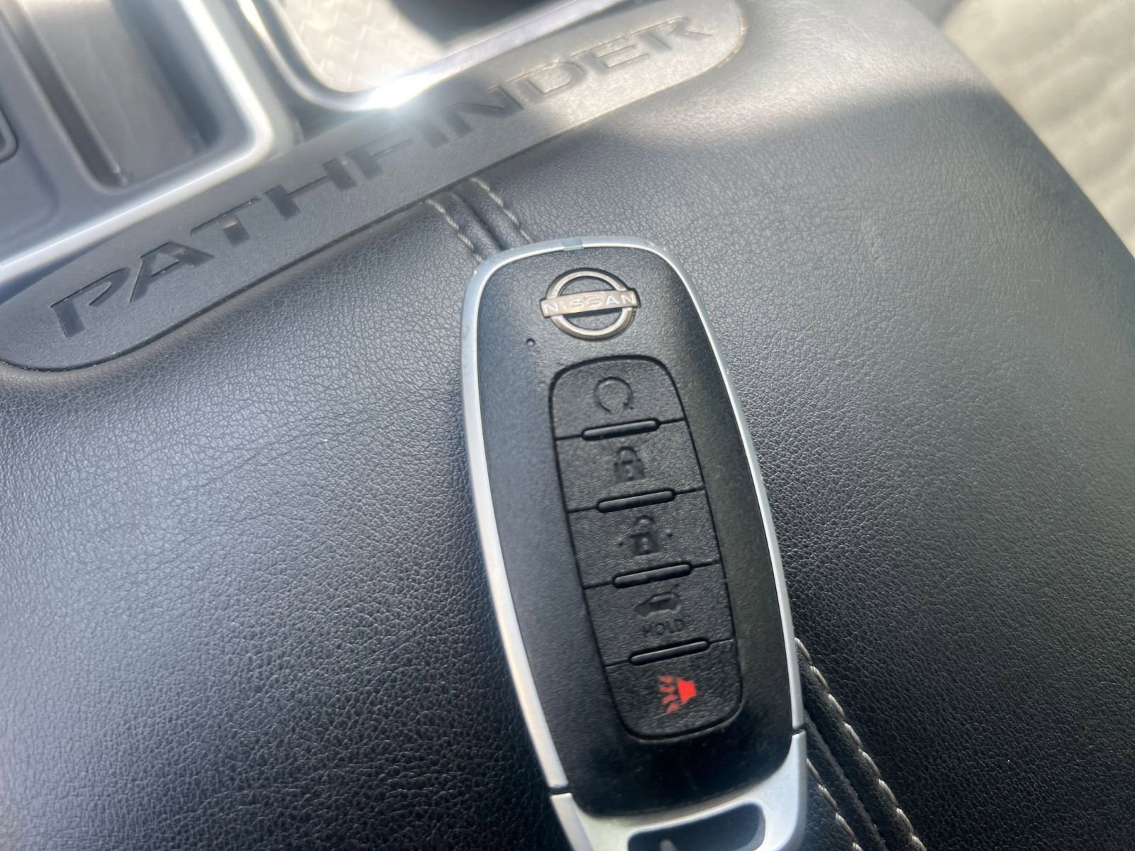 Thumbnail: 2025 Nissan Pathfinder - 18