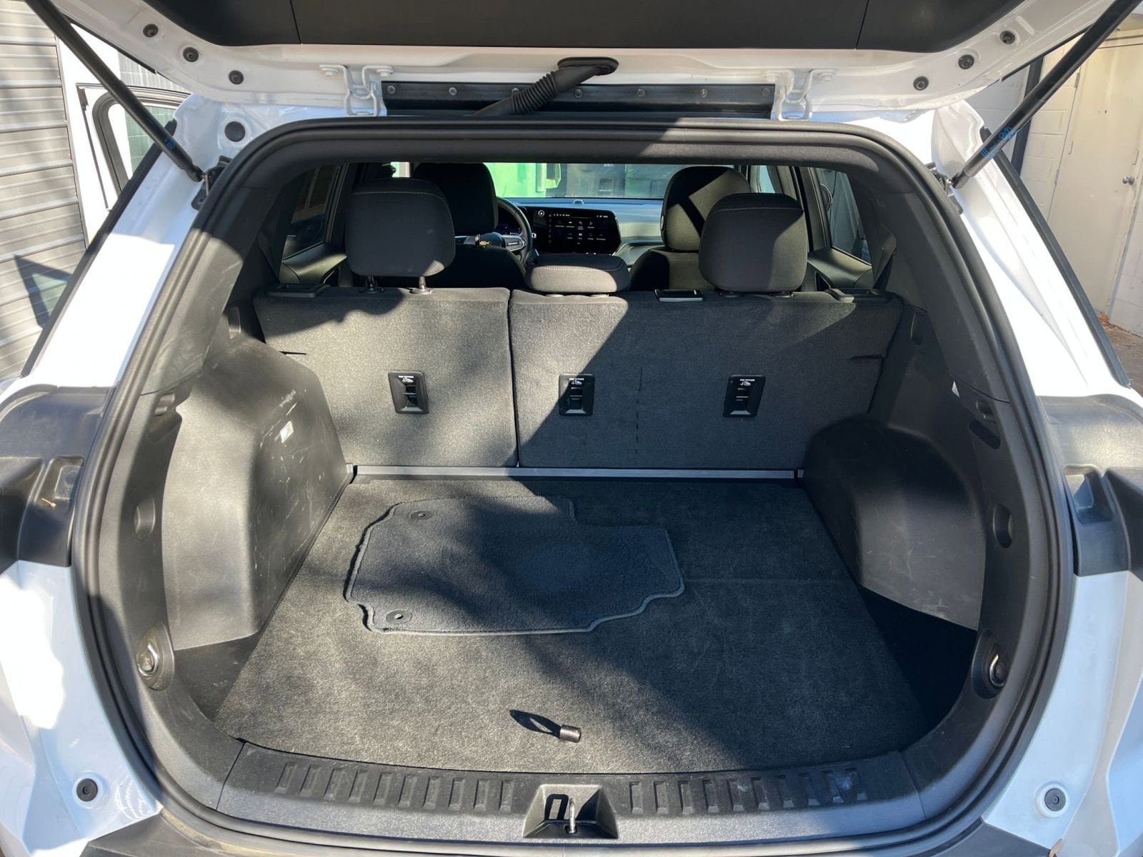 Thumbnail: 2025 Chevrolet Equinox - 27