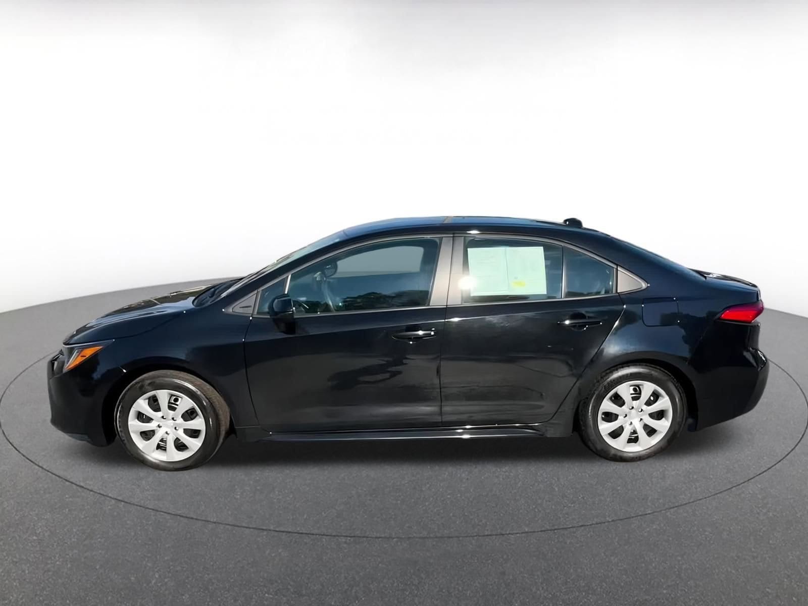 Thumbnail: 2024 Toyota Corolla - 7