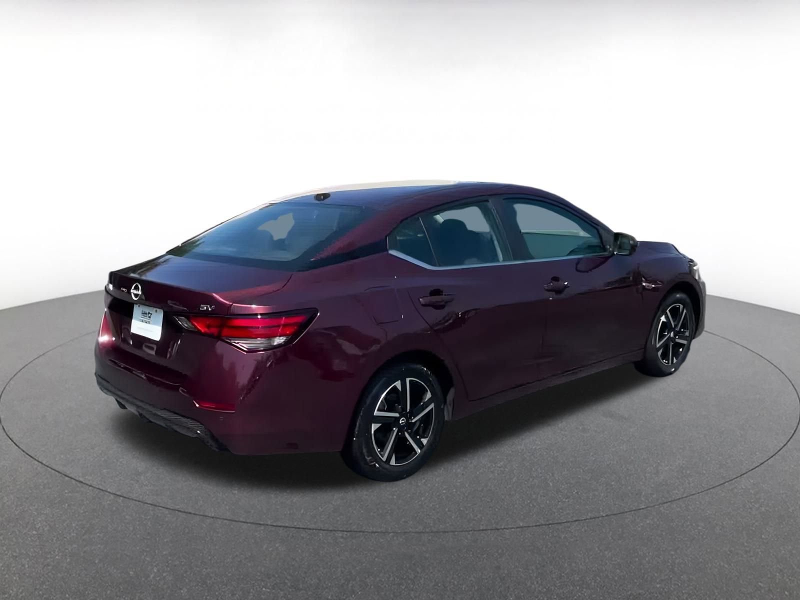 Thumbnail: 2024 Nissan Sentra - 11