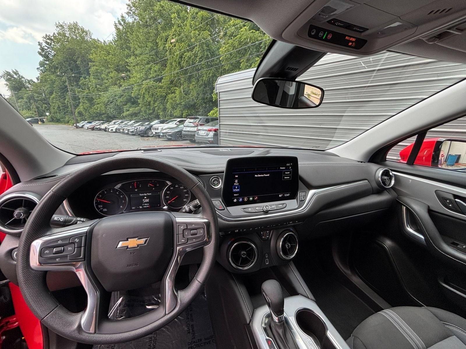 Thumbnail: 2026 Chevrolet Blazer - 31