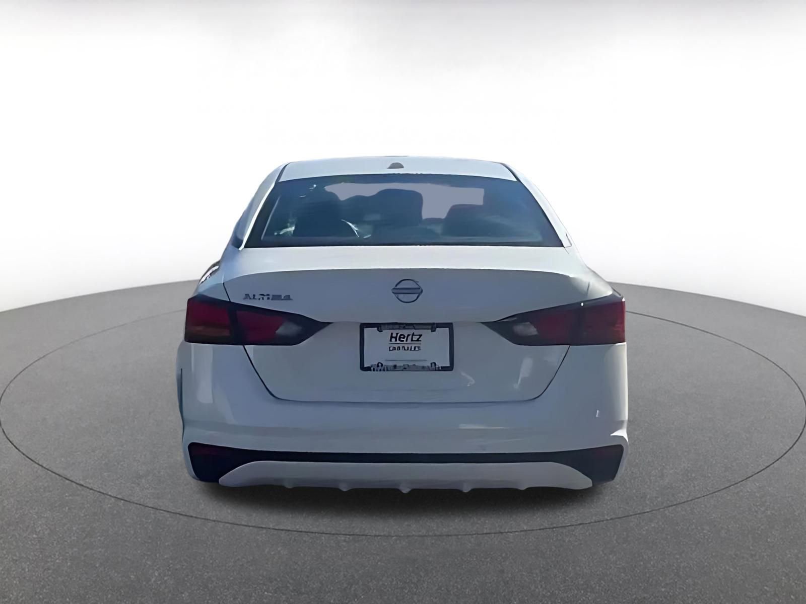 Thumbnail: 2025 Nissan Altima - 12