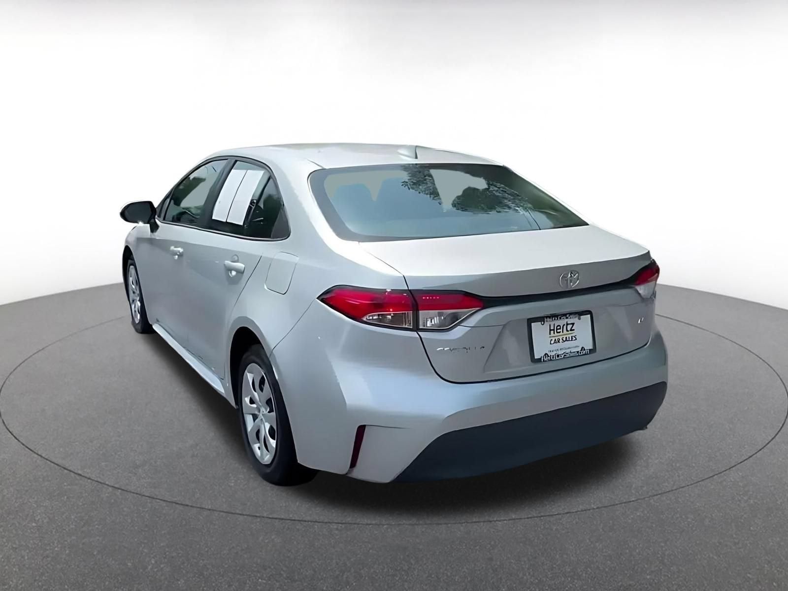 Thumbnail: 2025 Toyota Corolla - 10