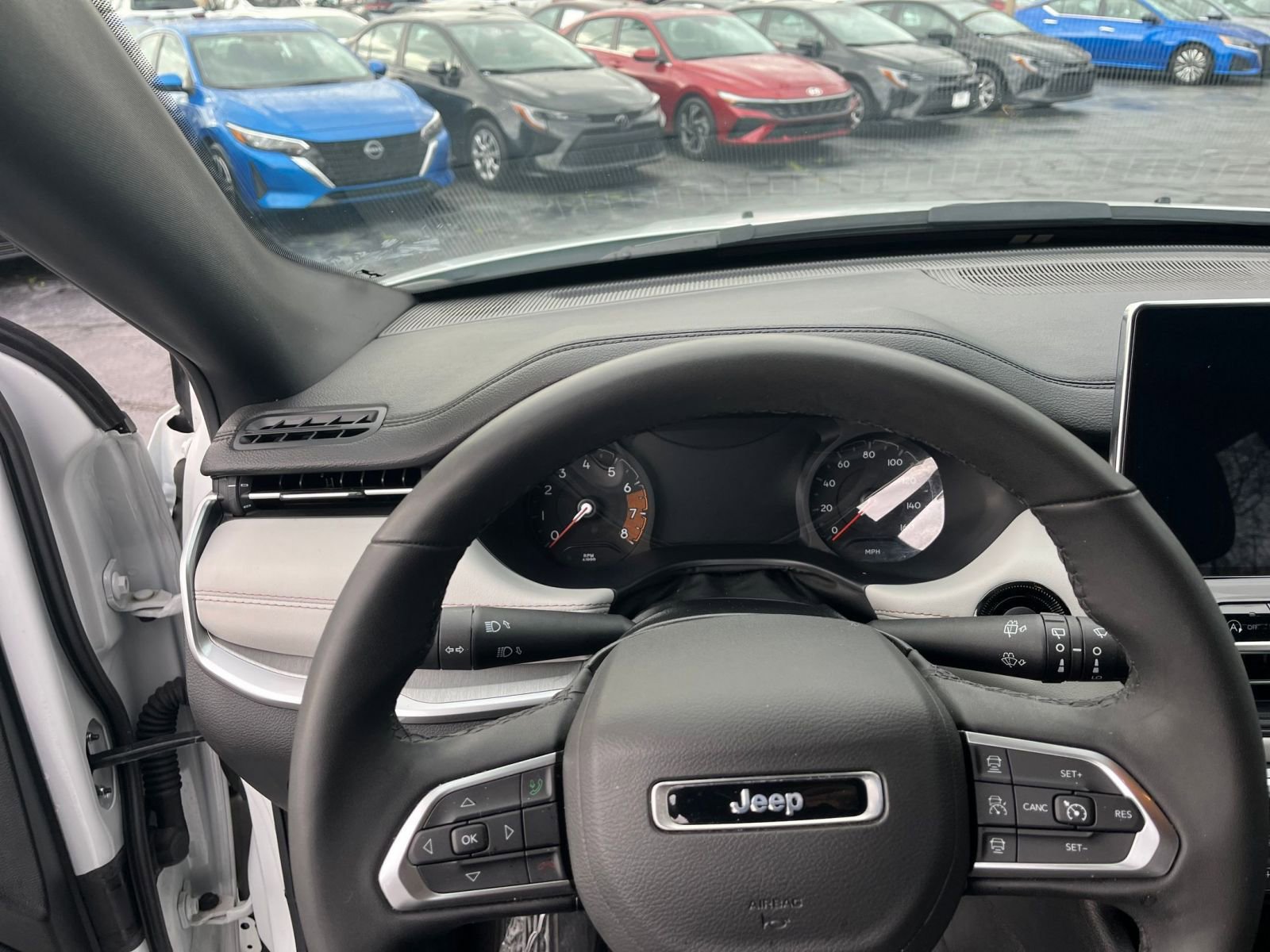 Thumbnail: 2025 Jeep Compass - 29