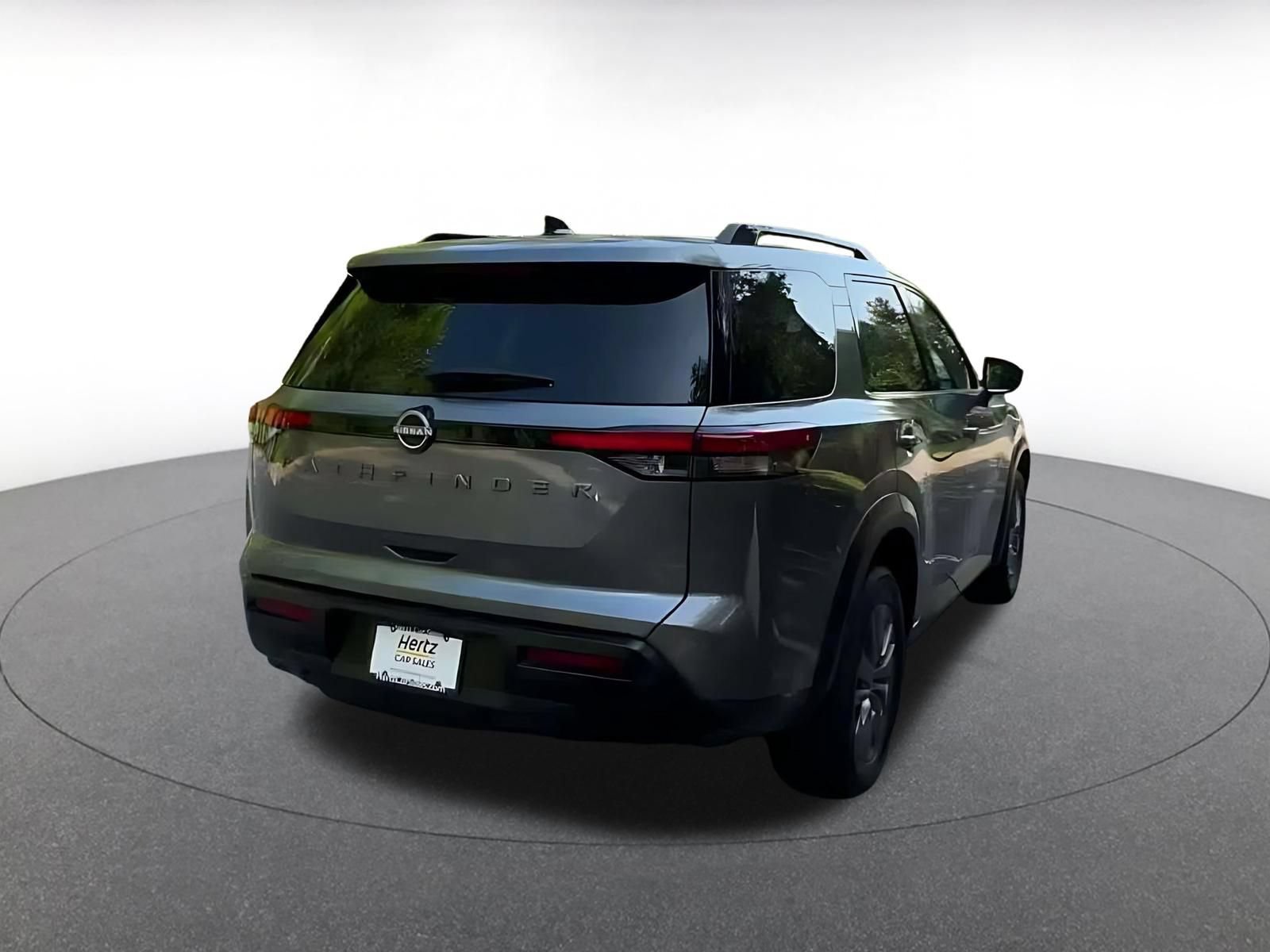 Thumbnail: 2026 Nissan Pathfinder - 15