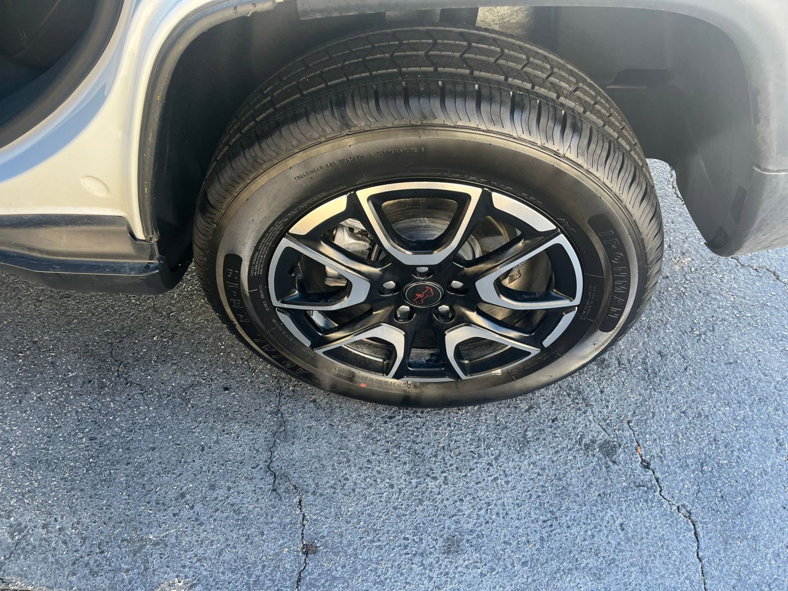 Thumbnail: 2025 Jeep Compass - 24