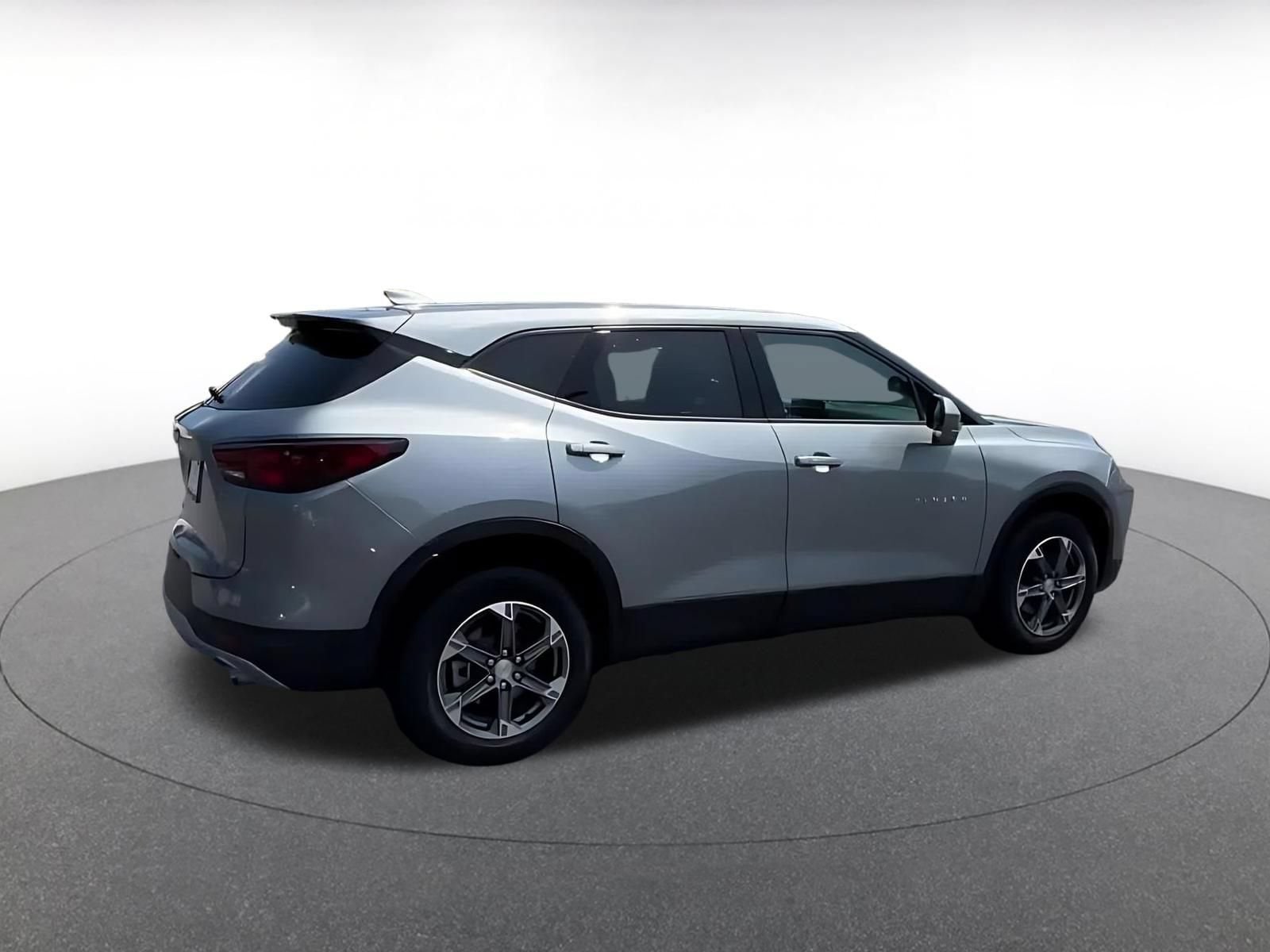 Thumbnail: 2025 Chevrolet Blazer - 15