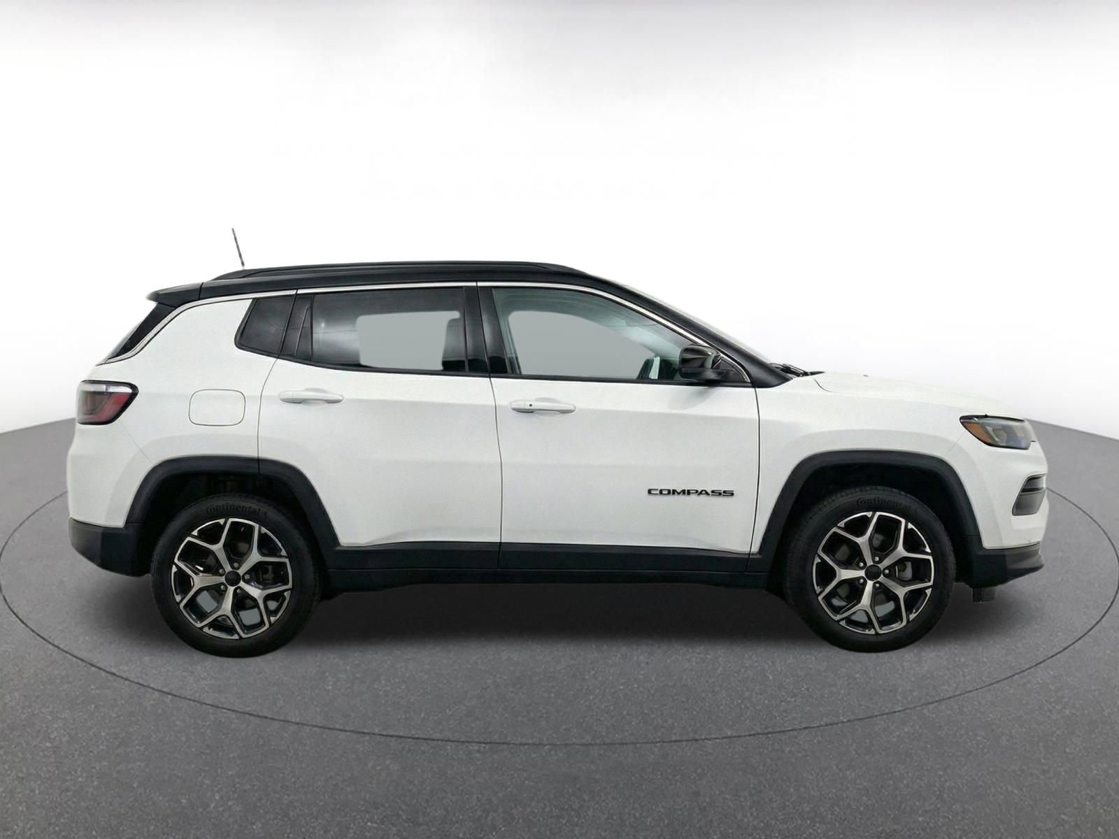 Thumbnail: 2025 Jeep Compass - 10