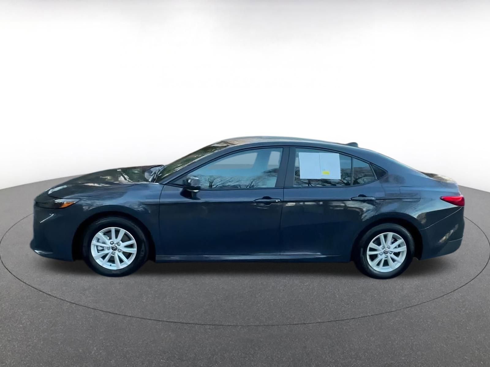 Thumbnail: 2025 Toyota Camry - 9