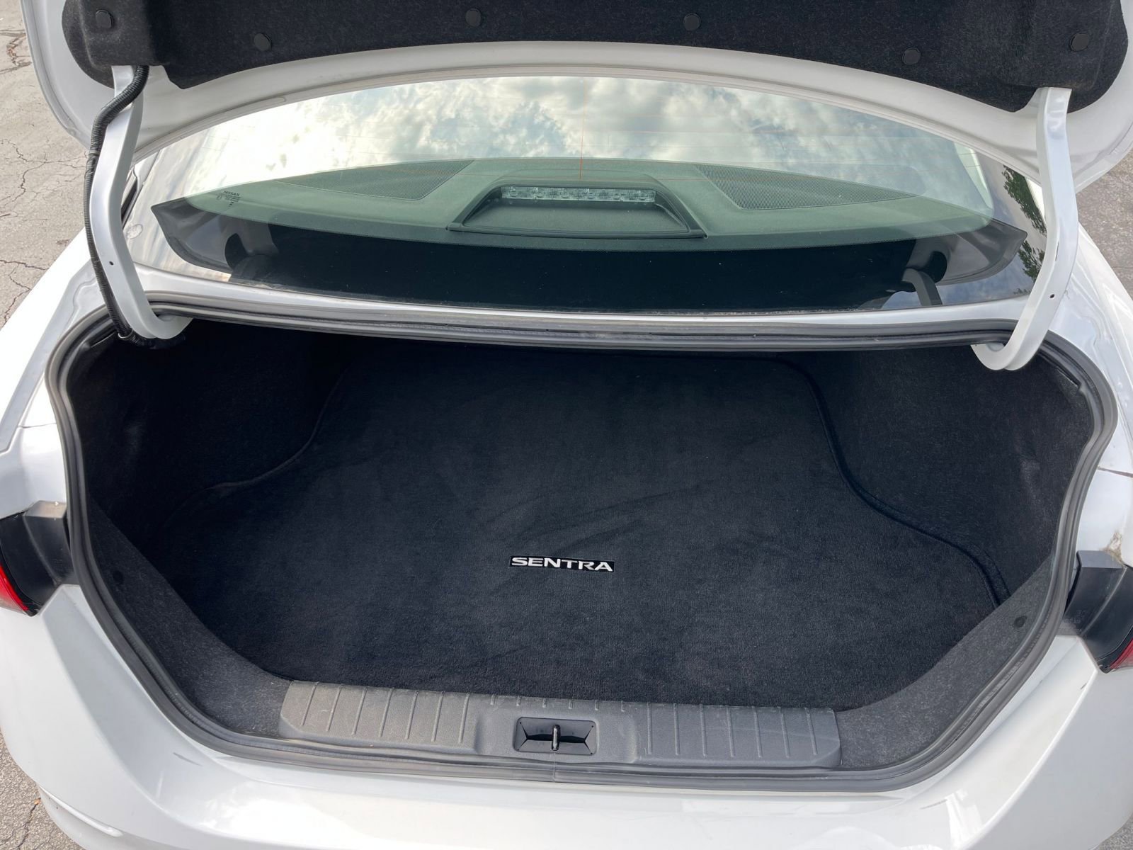 Thumbnail: 2024 Nissan Sentra - 27