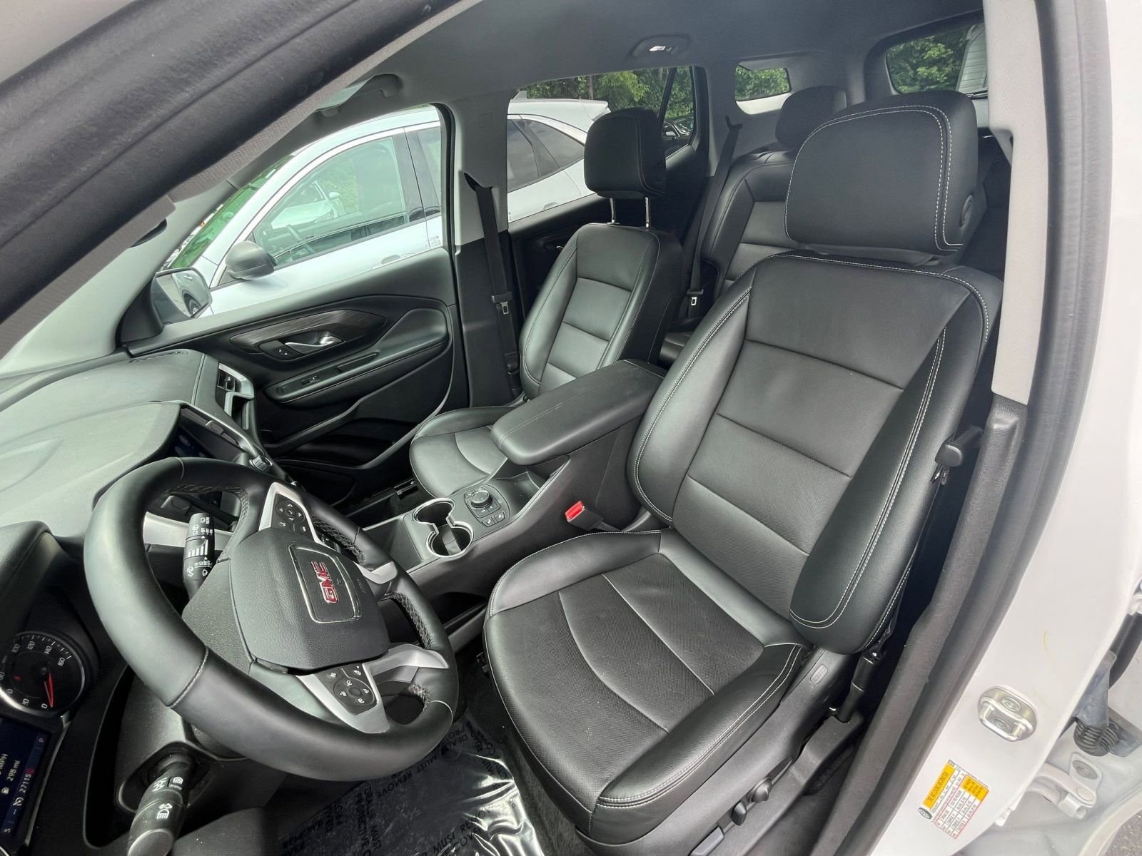Thumbnail: 2024 GMC Terrain - 32