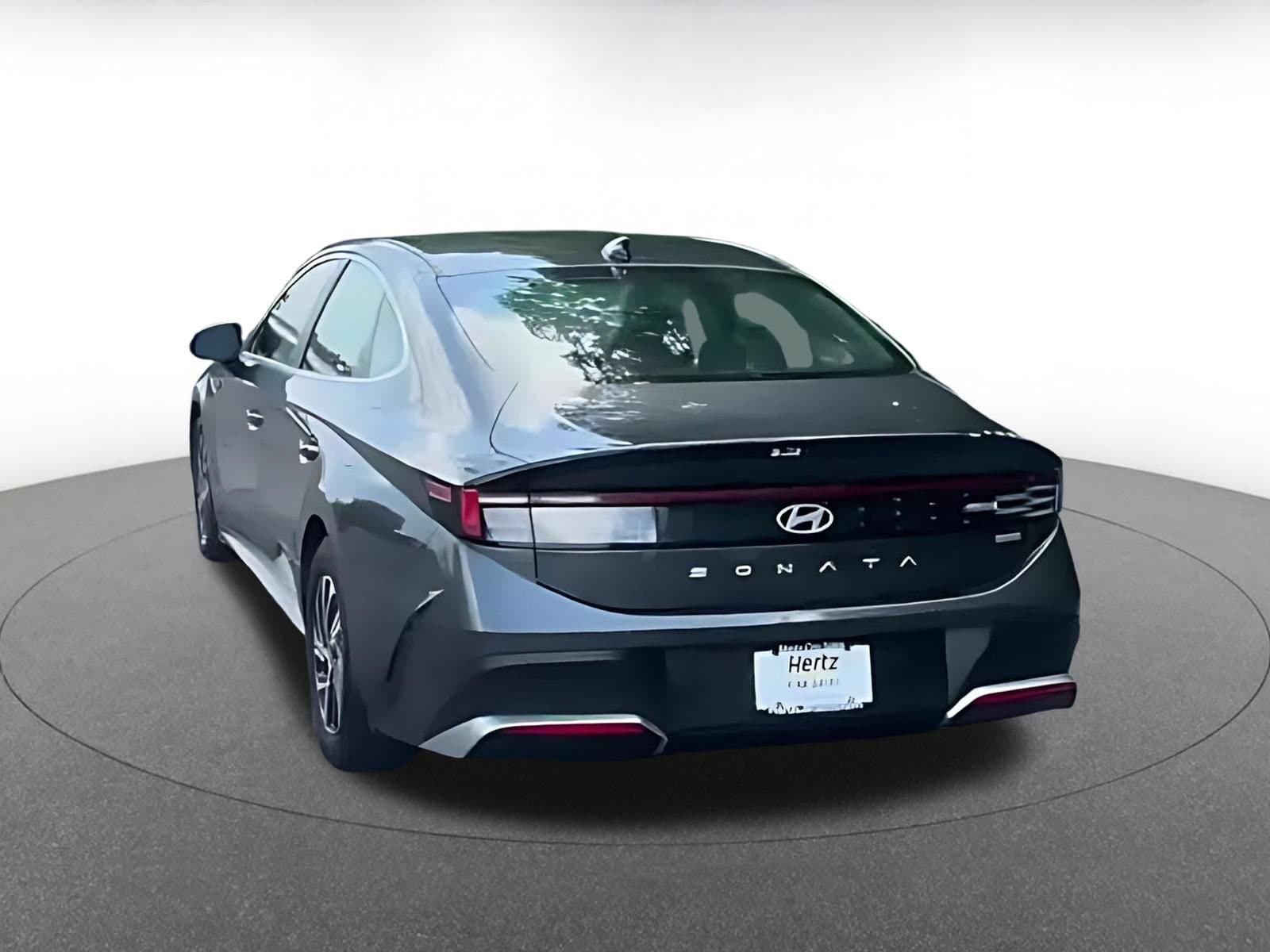 Thumbnail: 2026 Hyundai Sonata - 9