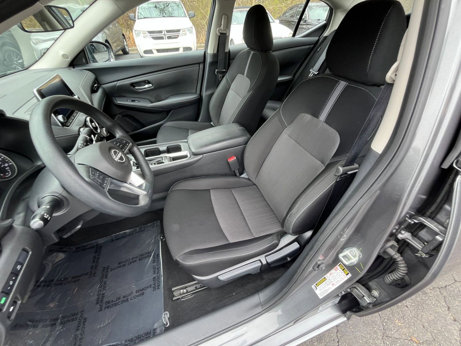 Thumbnail: 2025 Nissan Sentra - 31