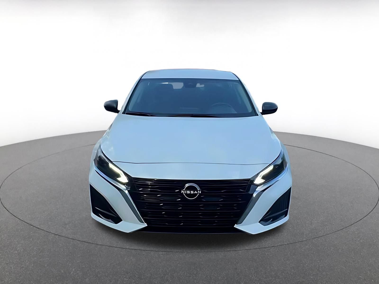 Thumbnail: 2025 Nissan Altima - 4