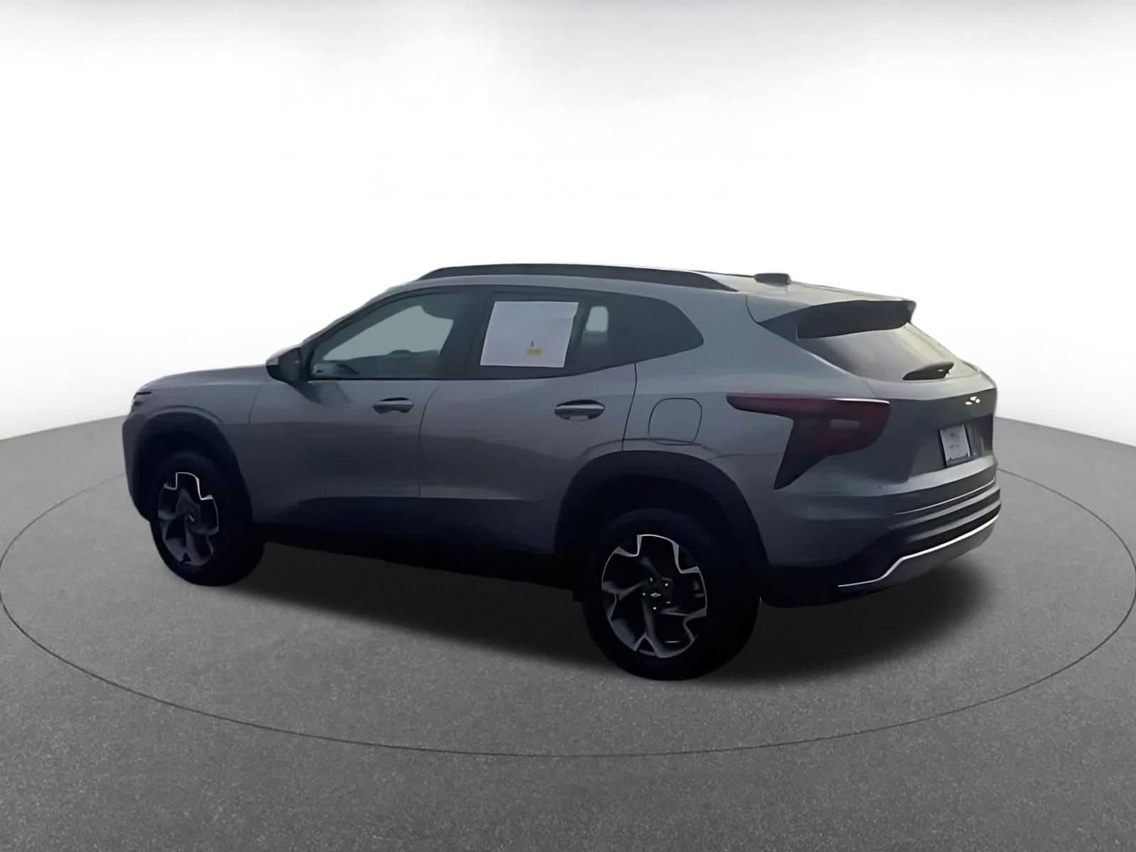 Thumbnail: 2025 Chevrolet Trax - 10