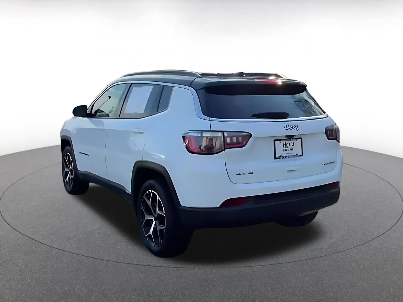 Thumbnail: 2025 Jeep Compass - 10