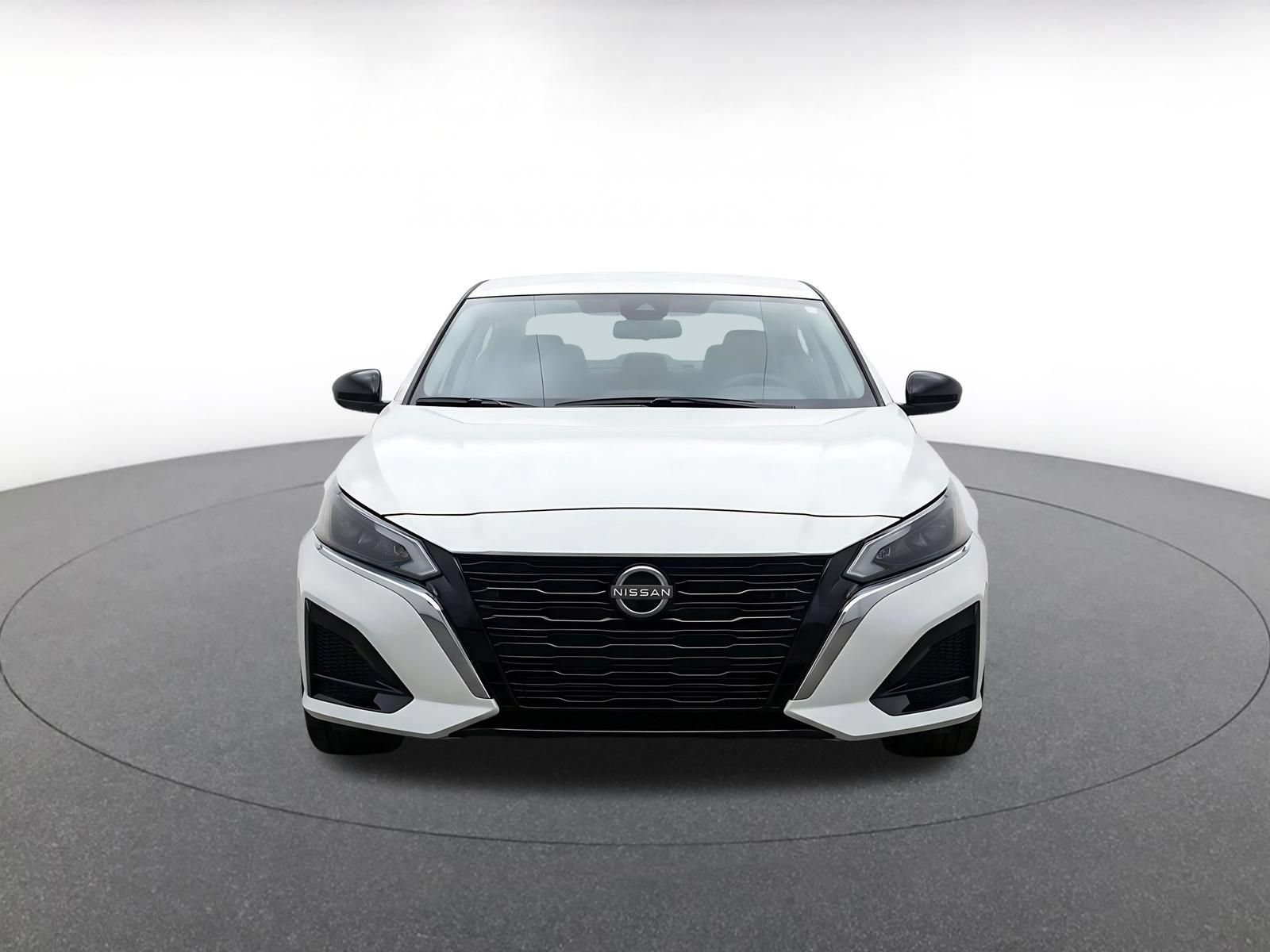 Thumbnail: 2025 Nissan Altima - 2