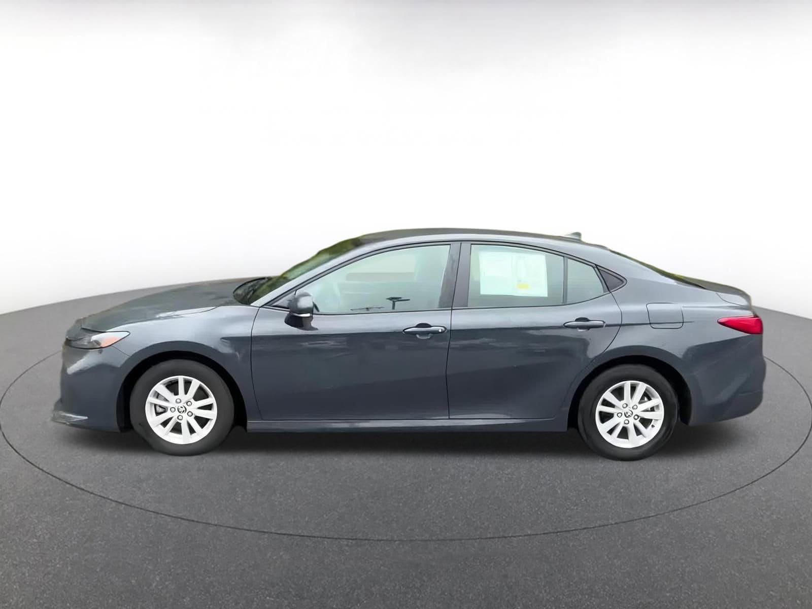 Thumbnail: 2025 Toyota Camry - 9