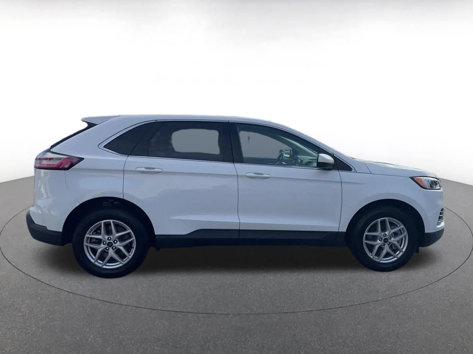 Thumbnail: 2024 Ford Edge - 16