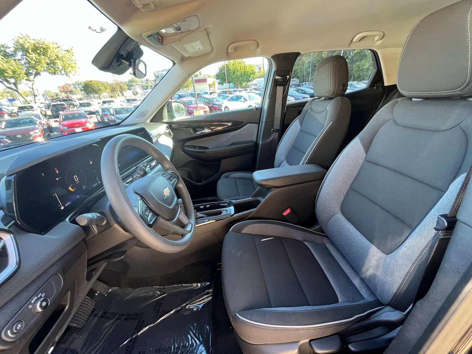 Thumbnail: 2025 Chevrolet TrailBlazer - 23