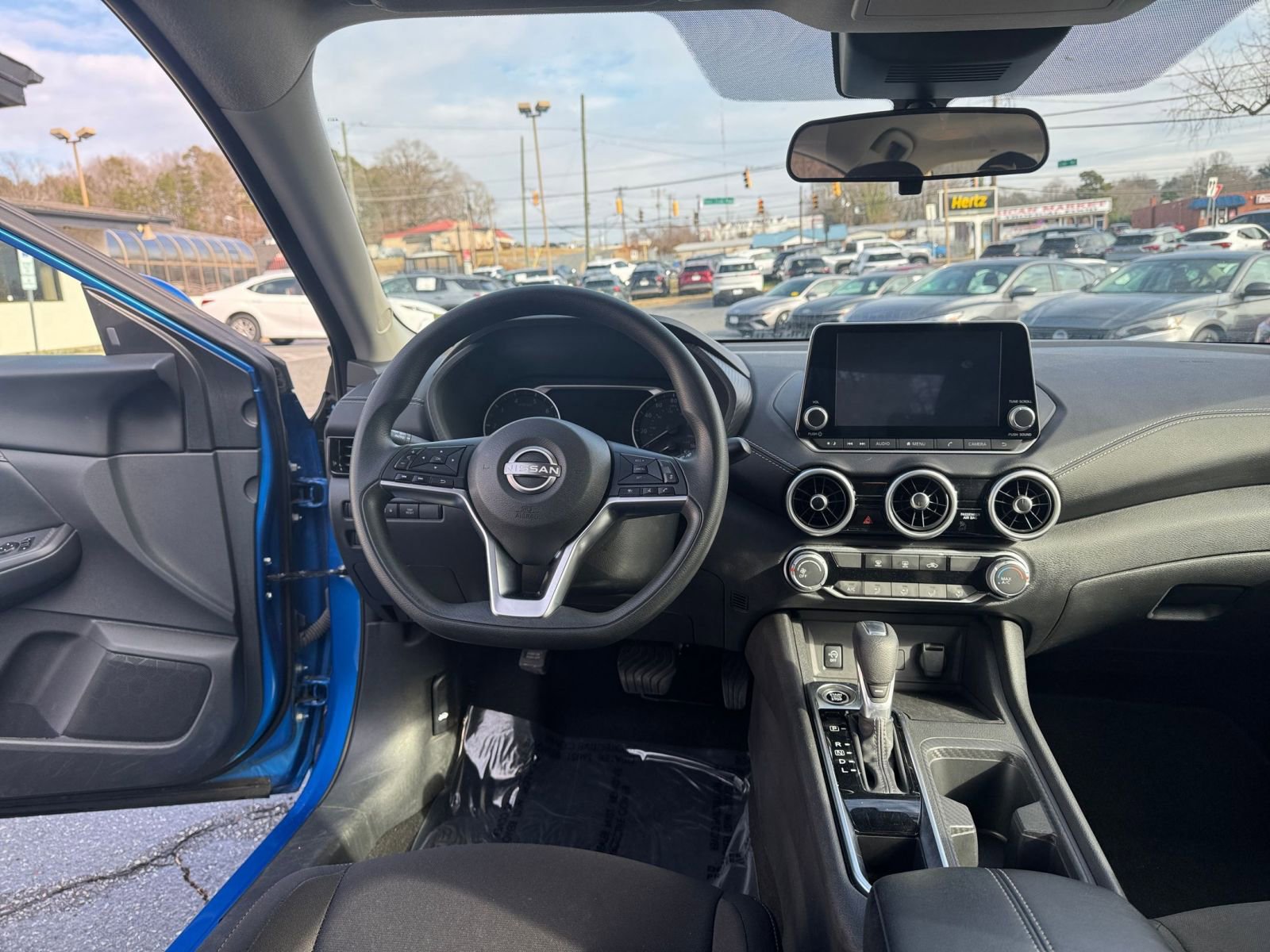 Thumbnail: 2025 Nissan Sentra - 28