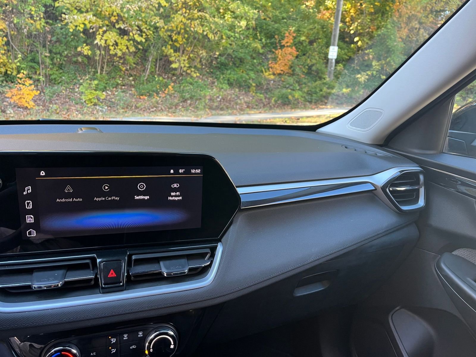 Thumbnail: 2025 Chevrolet TrailBlazer - 31