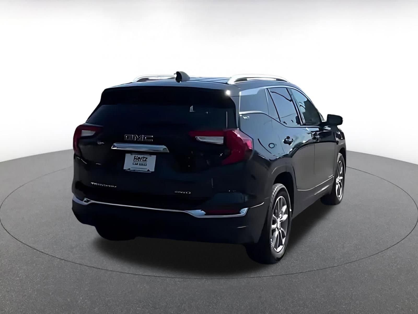 Thumbnail: 2024 GMC Terrain - 12