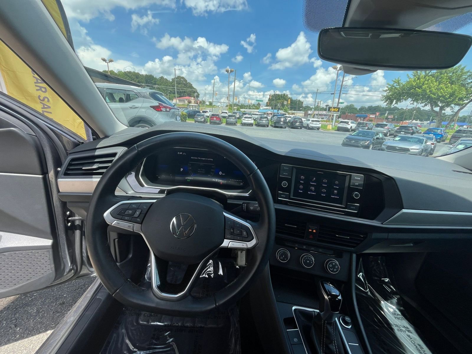 Thumbnail: 2024 Volkswagen Jetta - 30
