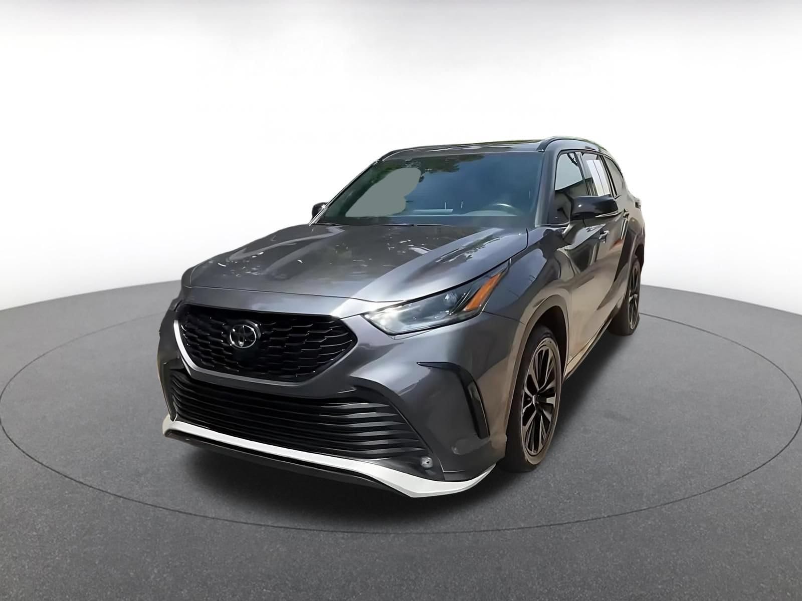 Thumbnail: 2025 Toyota Highlander - 7